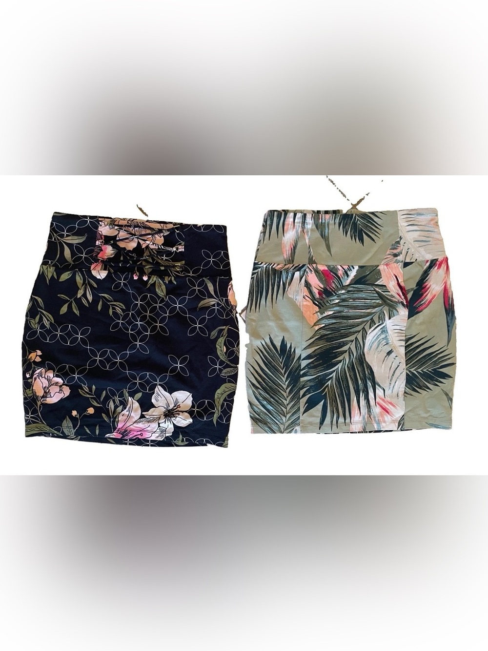 Guess Tropical Print Mini Skirts - Black & Olive